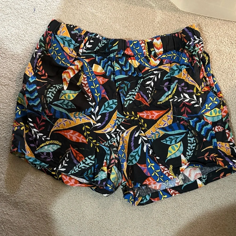 Johnny Was Antum Easy Shorts- Linen - Picture 9 of 12
